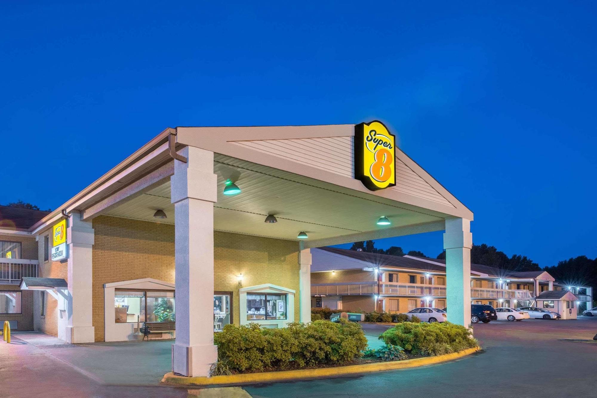 Sunset Inn Northlake Charlotte Esterno foto
